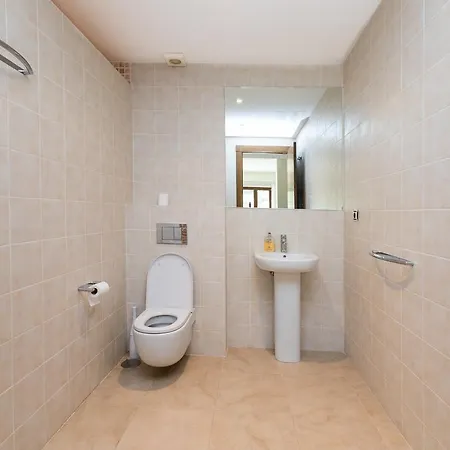 Villa Luxury 4br - Hills & Country Club